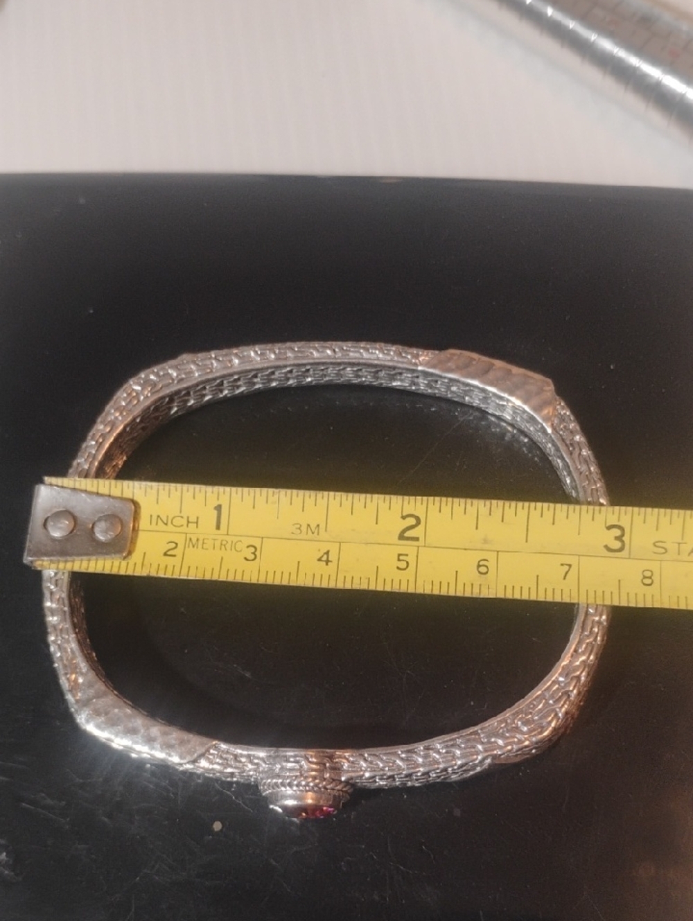 Sarda 925 Sterling Silver Bali Made Bangle Cuff With Brilliant Fire Gemstone - Picture 8 of 9